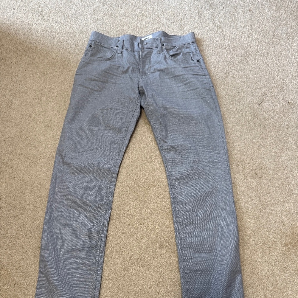 Hudson men’s slouchy slim tapered jeans